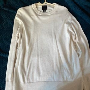 White long sleeve shirt/sweatshirt